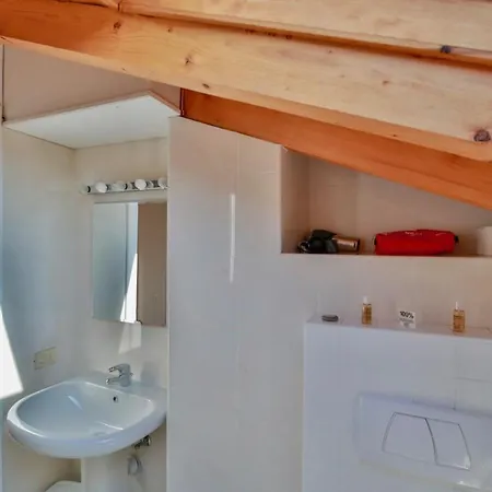 Contempora - Ca' Brenta Attic * San Fedele Intelvi